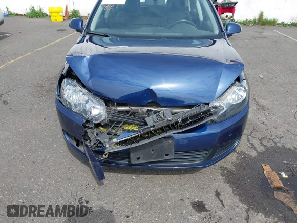 2014 Volkswagen Jetta TDI w/Sunroof & Nav с VIN 3VWPL7AJ6EM627504, выставлен на аукционе IAAI как лот 41970302 с пробегом 62 769 миль миль и . История ставок и продаж доступна на DreamBid. Изображение 6.