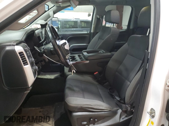 2018 GMC Sierra 2500HD SLE z VIN 1GT22SEG0JZ239825, wystawiony jako Copart lot #50648115 z przebiegiem 77 851 mil mil oraz Szkoda całkowita • Salvage title. Historia ofert i sprzedaży dostępna na DreamBid. Obrazek 7.
