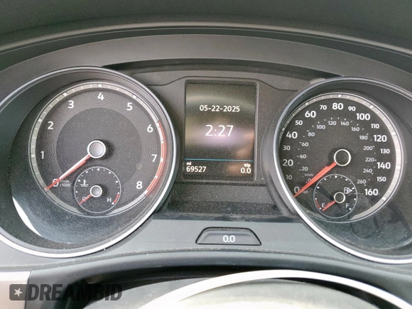 2018 Volkswagen Atlas S with VIN 1V2AP2CA9JC599351, listed as a Copart auction lot 58223485 with 69,527 mi miles and Salvage title. Bid and sale history available at DreamBid. Image 9.