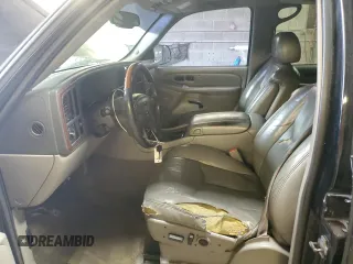 2006 Cadillac Escalade z VIN 1GYEK63N76R151006, wystawiony jako Copart lot #47058005 z przebiegiem 247 015 mil mil oraz Szkoda całkowita • Salvage title. Historia ofert i sprzedaży dostępna na DreamBid. Obrazek 7.