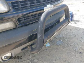 2005 Chevrolet Suburban Z71 with VIN 3GNFK16Z65G214436, listed as a IAAI auction lot 42104821 with 230,386 mi miles. Bid and sale history available at carsss.com. Image 6.