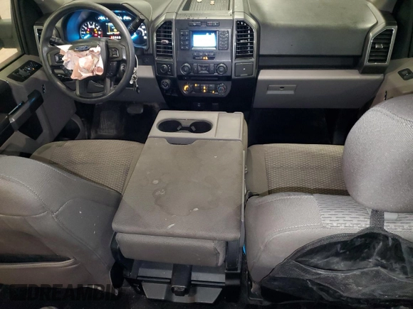 2018 Ford F-150 XL with VIN 1FTEW1E51JKD25812, listed as a Copart auction lot 58729825 with 136,031 mi miles and Salvage title. Bid and sale history available at DreamBid. Image 8.