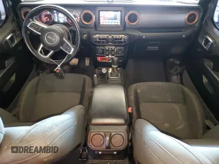 2021 Jeep Gladiator Mojave with VIN 1C6JJTEG1ML577771, listed as a Copart auction lot 60796245 with 71,999 mi miles and Salvage title. Bid and sale history available at DreamBid. Image 8.