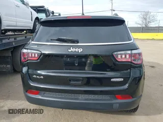 2018 Jeep Compass Altitude with VIN 3C4NJDBB0JT484409, listed as a IAAI auction lot 41656179 with 85,436 mi miles and . Bid and sale history available at carsss.com. Image 16.