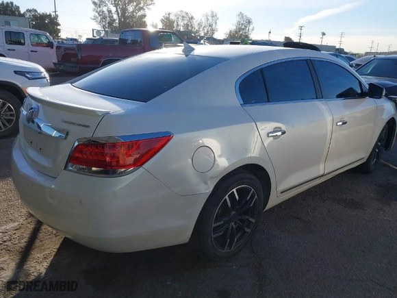 2012 Buick LaCrosse Premium 1 with VIN 1G4GD5GR2CF367046, listed as a IAAI auction lot 41414742 with 147,600 mi miles. Bid and sale history available at carsss.com. Image 4.