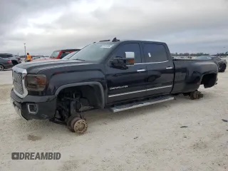2015 GMC Sierra 3500HD Denali z VIN 1GT424E80FF657761, wystawiony jako Copart lot #75131604 z przebiegiem 78 011 mil mil oraz Nie do naprawy. Historia ofert i sprzedaży dostępna na DreamBid. Obrazek 1.
