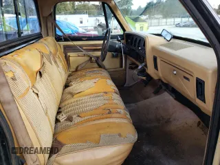 1986 Dodge Trucks z VIN 1B7HD14TXGS016934, wystawiony jako Copart lot #69426432 z przebiegiem 333 mil mil oraz Szkody całkowita. Historia ofert i sprzedaży dostępna na DreamBid. Obrazek 7.