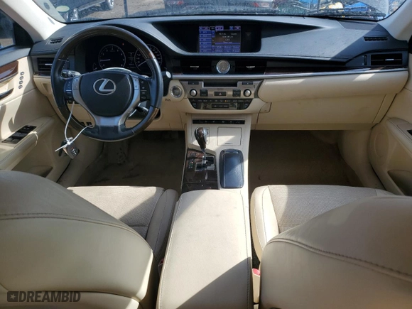 2013 Lexus ES 350 4dr Sdn with VIN JTHBK1GG4D2039324, listed as a Copart auction lot 46181995 with 185,459 mi miles and Clean Title. Bid and sale history available at carsss.com. Image 8.
