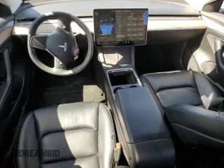 2022 Tesla Model 3 z VIN 5YJ3E1EA2NF144549, wystawiony jako Copart lot #52940385 z przebiegiem 102 161 mil mil oraz Czysty tytuł • Clean title. Historia ofert i sprzedaży dostępna na DreamBid. Obrazek 8.