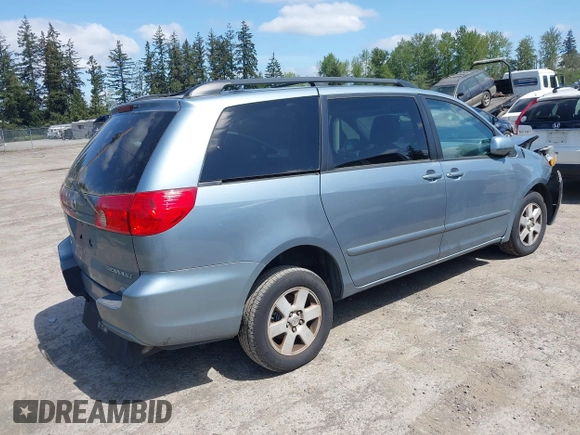 2010 Toyota Sienna XLE with VIN 5TDYK4CC0AS299238, listed as a IAAI auction lot 42168312 with 161,950 mi miles and . Bid and sale history available at carsss.com. Image 4.