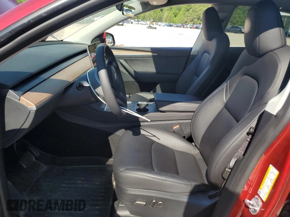2024 Tesla Model Y Long Range z VIN 7SAYGAEEXRF071829, wystawiony jako Copart lot #56003215 z przebiegiem 29 446 mil mil oraz Szkoda całkowita • Salvage title. Historia ofert i sprzedaży dostępna na DreamBid. Obrazek 7.