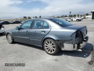 2008 Mercedes-Benz E 350 Luxury z VIN WDBUF56X98B359198, wystawiony jako Copart lot #57625445 z przebiegiem 69 973 mil mil oraz Szkoda całkowita • Salvage title. Historia ofert i sprzedaży dostępna na DreamBid. Obrazek 2.