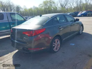 2012 Kia Optima LX with VIN 5XXGM4A7XCG020314, listed as a IAAI auction lot 41978342 with 266,207 mi miles. Bid and sale history available at carsss.com. Image 4.