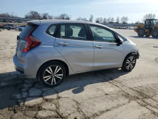 2019 Honda Fit EX with VIN 3HGGK5H84KM703991, listed as a Copart auction lot 47377875 with 99,269 mi miles and Salvage title. Bid and sale history available at DreamBid. Image 3.