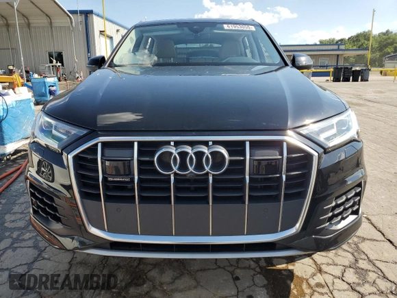 2023 Audi Q7 Premium Plus with VIN WA1LXBF70PD005334, listed as a Copart auction lot 61953055 with 43,136 mi miles and Salvage title. Bid and sale history available at DreamBid. Image 5.