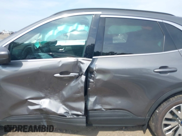 2022 Ford Escape Titanium with VIN 1FMCU9J91NUB87215, listed as a IAAI auction lot 42092928 with 3,255 mi miles and . Bid and sale history available at DreamBid. Image 15.