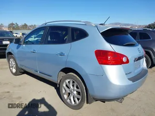 2011 Nissan Rogue S z VIN JN8AS5MT5BW166356, wystawiony jako IAAI lot #41308108 z przebiegiem 187 252 mil mil oraz . Historia ofert i sprzedaży dostępna na DreamBid. Obrazek 3.
