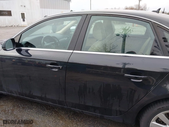 2013 Audi A4 Premium with VIN WAUBFAFL4DN017646, listed as a IAAI auction lot 41732371 with 152,330 mi miles. Bid and sale history available at carsss.com. Image 14.