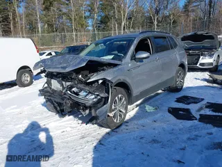2024 Volkswagen Tiguan S with VIN 3VVFB7AX0RM185378, listed as a IAAI auction lot 41330759 with 2,534 mi miles. Bid and sale history available at carsss.com. Image 2.