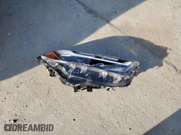 2023 Toyota RAV4 XLE с VIN 2T3W1RFV7PC216515, выставлен на аукционе Copart как лот 51058865 с пробегом 8 760 миль миль и На запчасти • Non repairable. История ставок и продаж доступна на DreamBid. Изображение 13.