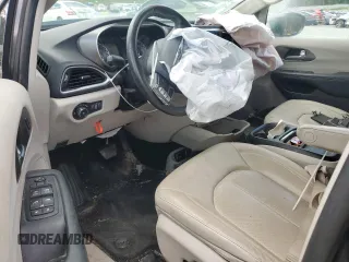 2020 Chrysler Pacifica Touring L with VIN 2C4RC1BG4LR223523, listed as a Copart auction lot 66622825 with 86,600 mi miles and Salvage title. Bid and sale history available at DreamBid. Image 8.
