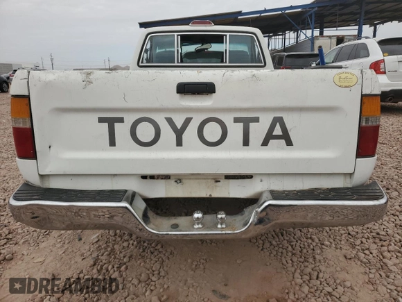 1994 Toyota Pickup DX with VIN JT4RN81P7R5177681, listed as a Copart auction lot 44344655 with 31,857 mi miles and Salvage title. Bid and sale history available at DreamBid. Image 6.