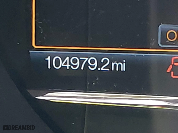 2015 Lincoln Navigator with VIN 5LMJJ2JT4FEJ12021, listed as a IAAI auction lot 41880471 with 104,979 mi miles. Bid and sale history available at carsss.com. Image 16.