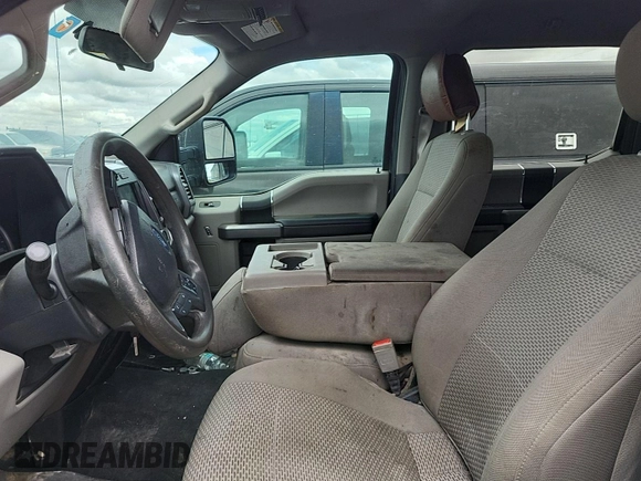 2019 Ford F-250 XL with VIN 1FT7W2BT3KEF53800, listed as a IAAI auction lot 42670822 with 180,316 mi miles and . Bid and sale history available at DreamBid. Image 20.