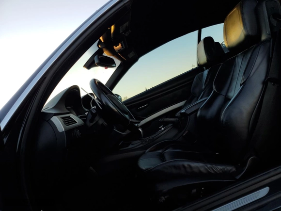 2011 BMW M3 with VIN WBSDX9C54BE399051, listed as a Copart auction lot 87900115 with 109,557 mi miles and Salvage Title. Bid and sale history available at carsss.com. Image 7.