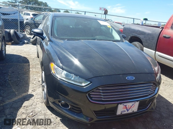 2013 Ford Fusion Titanium with VIN 3FA6P0D91DR105270, listed as a IAAI auction lot 41769392 with 209,638 mi miles. Bid and sale history available at carsss.com. Image 6.