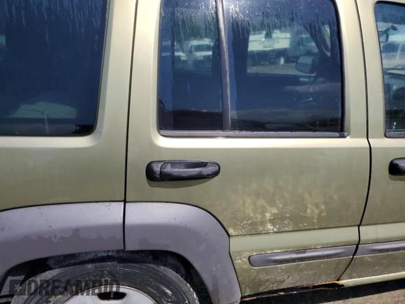 2004 Jeep Liberty Sport with VIN 1J4GL48K64W166636, listed as a Copart auction lot 55660735 with 171,662 mi miles and Clean Title. Bid and sale history available at DreamBid. Image 11.
