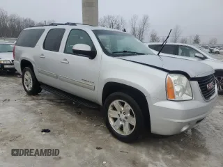 2014 GMC Yukon XL SLT with VIN 1GKS2KE70ER137838, listed as a Copart auction lot 85242764 with 288,821 mi miles and Clean Title. Bid and sale history available at carsss.com. Image 4.