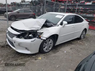 2014 Lexus ES 350 with VIN JTHBK1GG4E2104299, listed as a IAAI auction lot 41552834 with 135,384 mi miles. Bid and sale history available at carsss.com. Image 17.