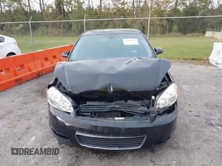 2006 Chevrolet Impala Police Pkg Police Pkg 9C1 with VIN 2G1WS551569412876, listed as a IAAI auction lot 40980946 with 288,370 mi miles. Bid and sale history available at carsss.com. Image 12.