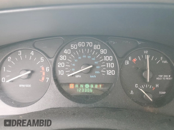 2004 Buick Regal LS with VIN 2G4WB52K341334125, listed as a Copart auction lot 80366124 with 123,306 mi miles and Salvage Title. Bid and sale history available at carsss.com. Image 9.