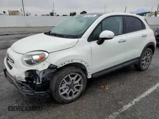 2021 FIAT 500X Trekking with VIN ZFBNF3B16MP942288, listed as a Copart auction lot 50574065 with 13,521 mi miles and Clean title. Bid and sale history available at DreamBid. Image 1.