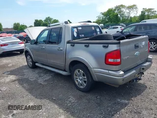 2008 Ford Explorer Sport Trac Limited z VIN 1FMEU53E98UA30872, wystawiony jako IAAI lot #42141954 z przebiegiem 490 770 mil mil oraz . Historia ofert i sprzedaży dostępna na DreamBid. Obrazek 3.