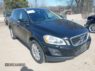 2010 Volvo XC60 3.0T with VIN YV4992DZXA2101986, listed as a IAAI auction lot 41772611 with 136,856 mi miles. Bid and sale history available at carsss.com. Image 1.