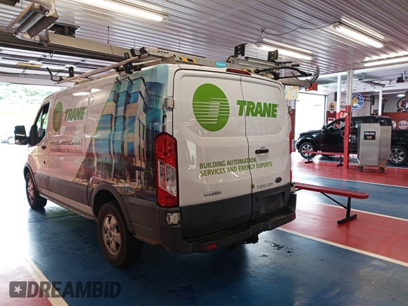2018 Ford Transit с VIN 1FTYR1YG0JKB43939, выставлен на аукционе IAAI как лот 42788427 с пробегом 95 516 миль миль и . История ставок и продаж доступна на DreamBid. Изображение 2.