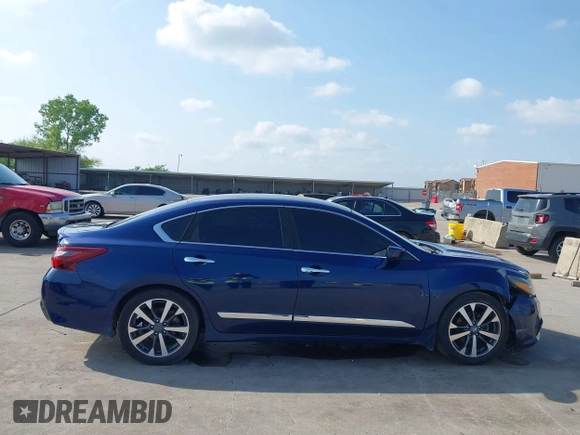 2017 Nissan Altima SV with VIN 1N4AL3AP9HC153145, listed as a IAAI auction lot 42085963 with 157,981 mi miles and . Bid and sale history available at carsss.com. Image 14.