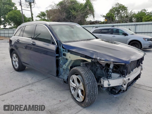 2018 Mercedes-Benz GLC 300 z VIN WDC0G4JB5JV078484, wystawiony jako Copart lot #58622385 z przebiegiem 75 949 mil mil oraz Szkoda całkowita • Salvage title. Historia ofert i sprzedaży dostępna na DreamBid. Obrazek 4.