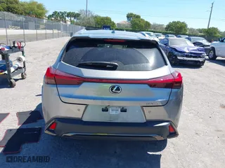 2022 Lexus UX with VIN JTHE3JBH3N2056014, listed as a IAAI auction lot 41832434 with 25,693 mi miles. Bid and sale history available at carsss.com. Image 17.