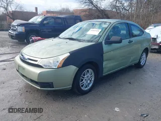 2008 Ford Focus SE with VIN 1FAHP33N08W140376, listed as a IAAI auction lot 41661418 with 174,630 mi miles. Bid and sale history available at carsss.com. Image 19.