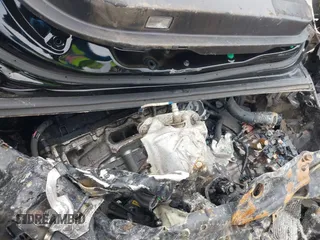 2017 Acura TLX with VIN 19UUB1F33HA008913, listed as a IAAI auction lot 41332238 with 1 mi miles. Bid and sale history available at carsss.com. Image 10.