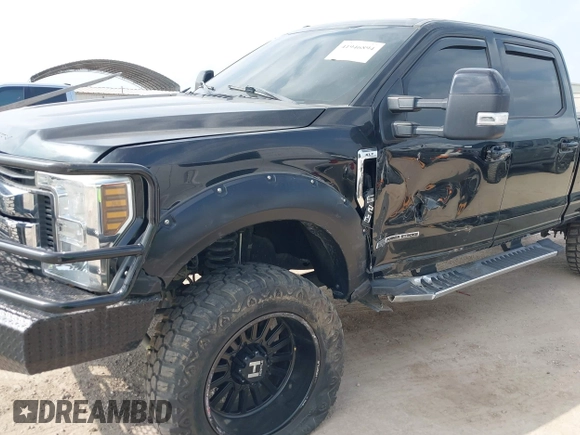 2018 Ford Super Duty F-250 SRW XL with VIN 1FT7W2BT7JEB26098, listed as a IAAI auction lot 41946894 with 160,396 mi miles. Bid and sale history available at carsss.com. Image 6.
