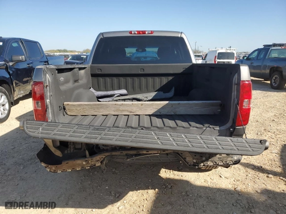 2009 Chevrolet Silverado 1500 LS with VIN 3GCEC13C59G226181, listed as a Copart auction lot 86012874 with 223,162 mi miles and Salvage Title. Bid and sale history available at carsss.com. Image 6.