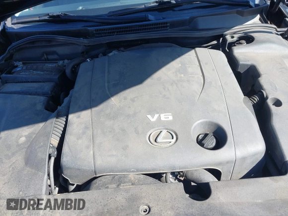 2009 Lexus IS with VIN JTHCK262795033670, listed as a IAAI auction lot 42001440 with 151,107 mi miles. Bid and sale history available at carsss.com. Image 10.