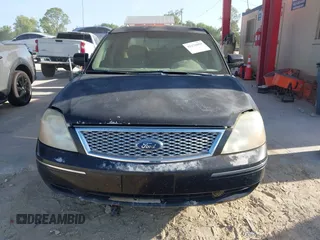 2007 Ford Five Hundred SEL z VIN 1FAHP24137G126681, wystawiony jako IAAI lot #42276804 z przebiegiem 146 725 mil mil oraz . Historia ofert i sprzedaży dostępna na DreamBid. Obrazek 6.