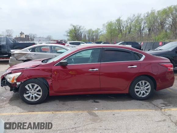 2015 Nissan Altima 2.5 S with VIN 1N4AL3AP1FN904367, listed as a IAAI auction lot 41930507 with 180,453 mi miles. Bid and sale history available at carsss.com. Image 14.