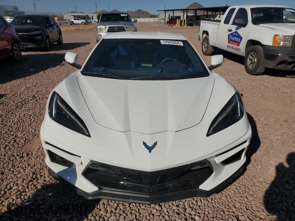 2024 Chevrolet Corvette 3LT with VIN 1G1YC2D43R5120886, listed as a Copart auction lot 79566054 with 5,322 mi miles and Salvage Title. Bid and sale history available at carsss.com. Image 5.